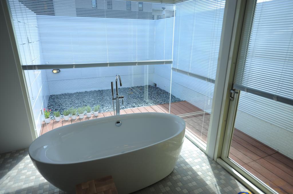 Longantree B And B Hualien City Room photo
